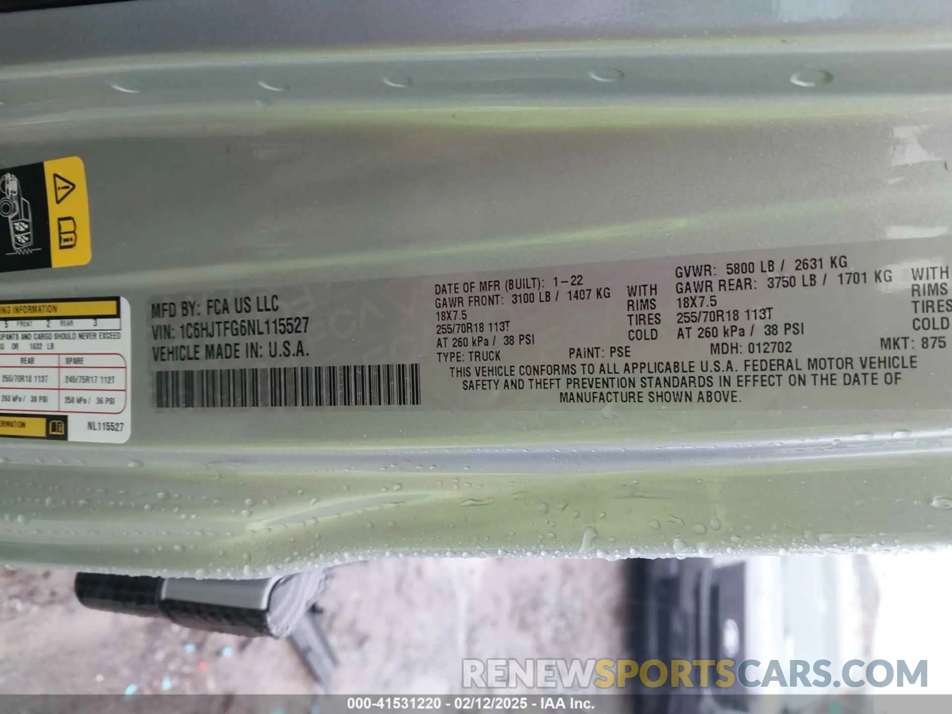 9 Photograph of a damaged car 1C6HJTFG6NL115527 JEEP GLADIATOR 2022