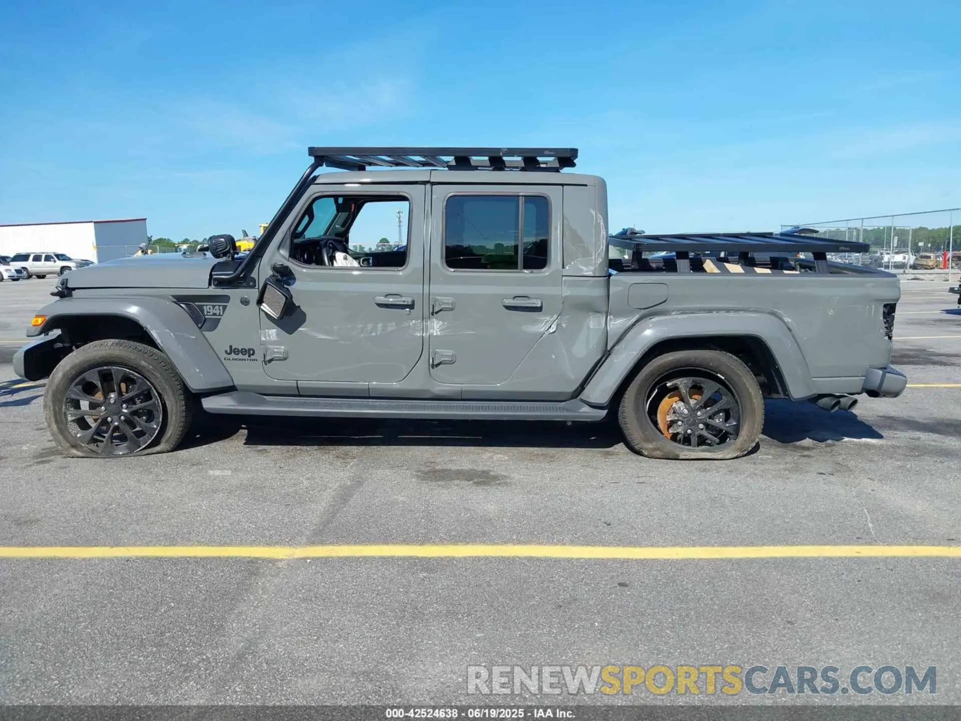 15 Photograph of a damaged car 1C6HJTFG6NL152173 JEEP GLADIATOR 2022
