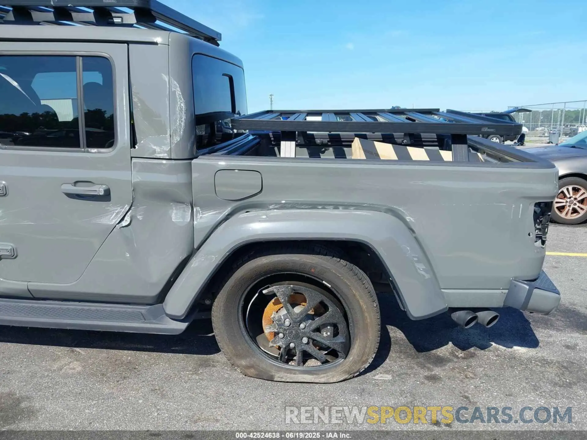 20 Photograph of a damaged car 1C6HJTFG6NL152173 JEEP GLADIATOR 2022