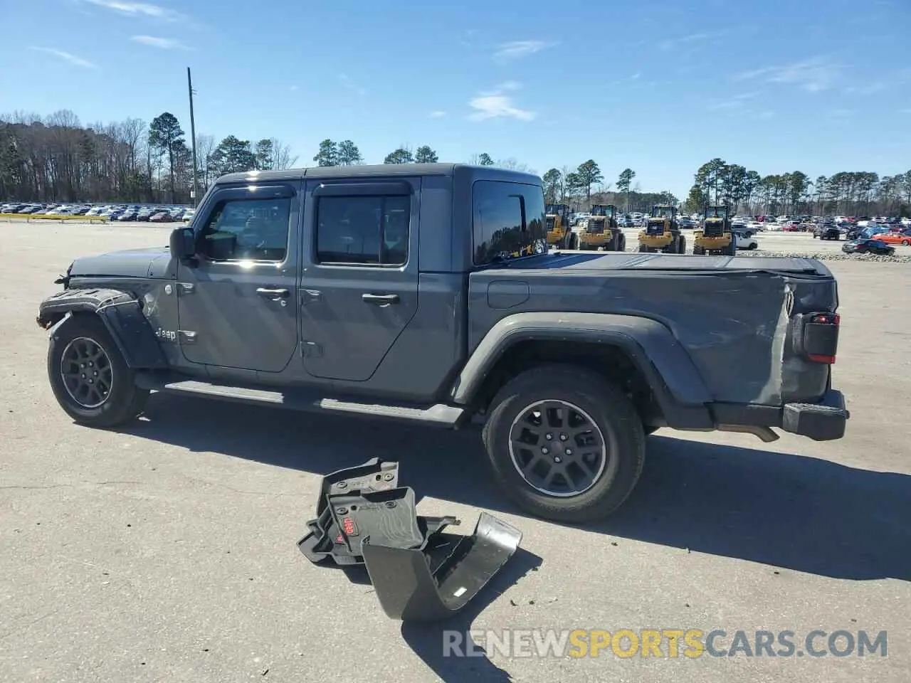 2 Photograph of a damaged car 1C6HJTFG7NL164641 JEEP GLADIATOR 2022