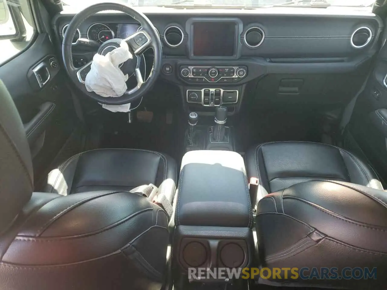 8 Photograph of a damaged car 1C6HJTFG7NL164641 JEEP GLADIATOR 2022