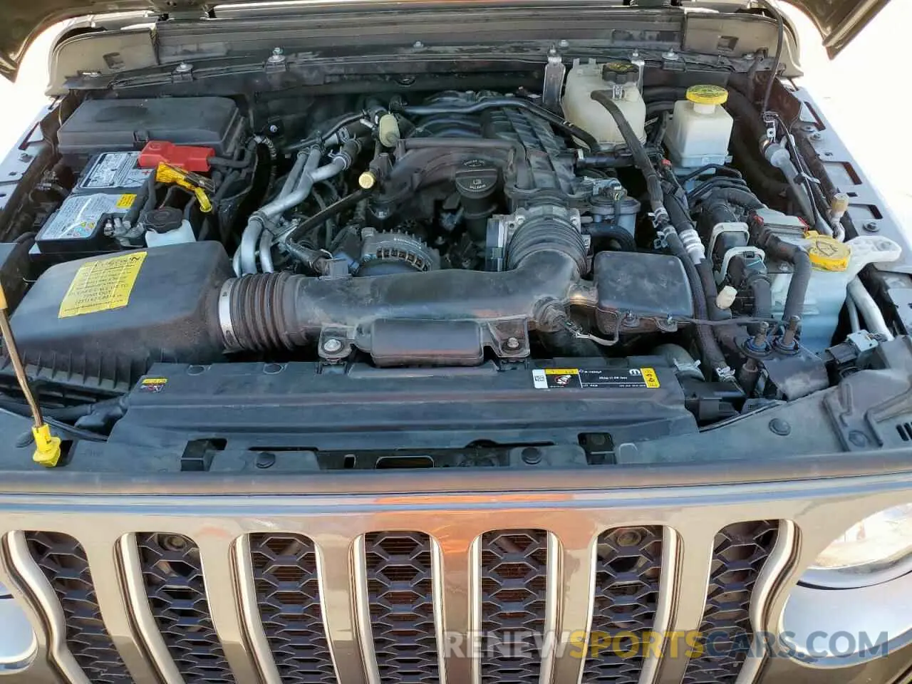 11 Photograph of a damaged car 1C6HJTFG8NL131468 JEEP GLADIATOR 2022