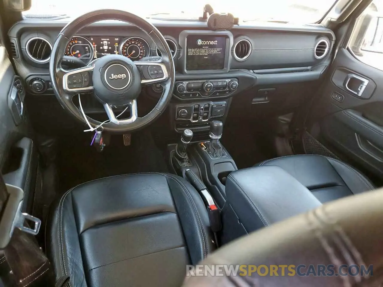 8 Photograph of a damaged car 1C6HJTFG8NL131468 JEEP GLADIATOR 2022