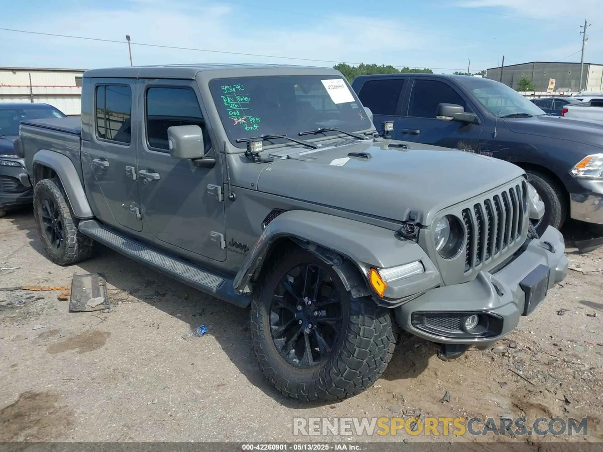 1 Photograph of a damaged car 1C6HJTFG9NL132354 JEEP GLADIATOR 2022
