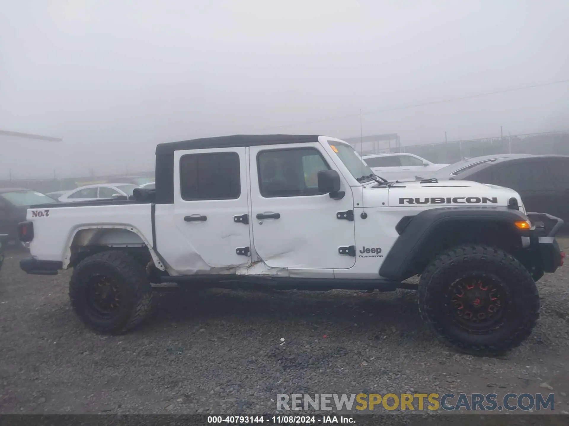 14 Photograph of a damaged car 1C6JJTBG3NL111054 JEEP GLADIATOR 2022