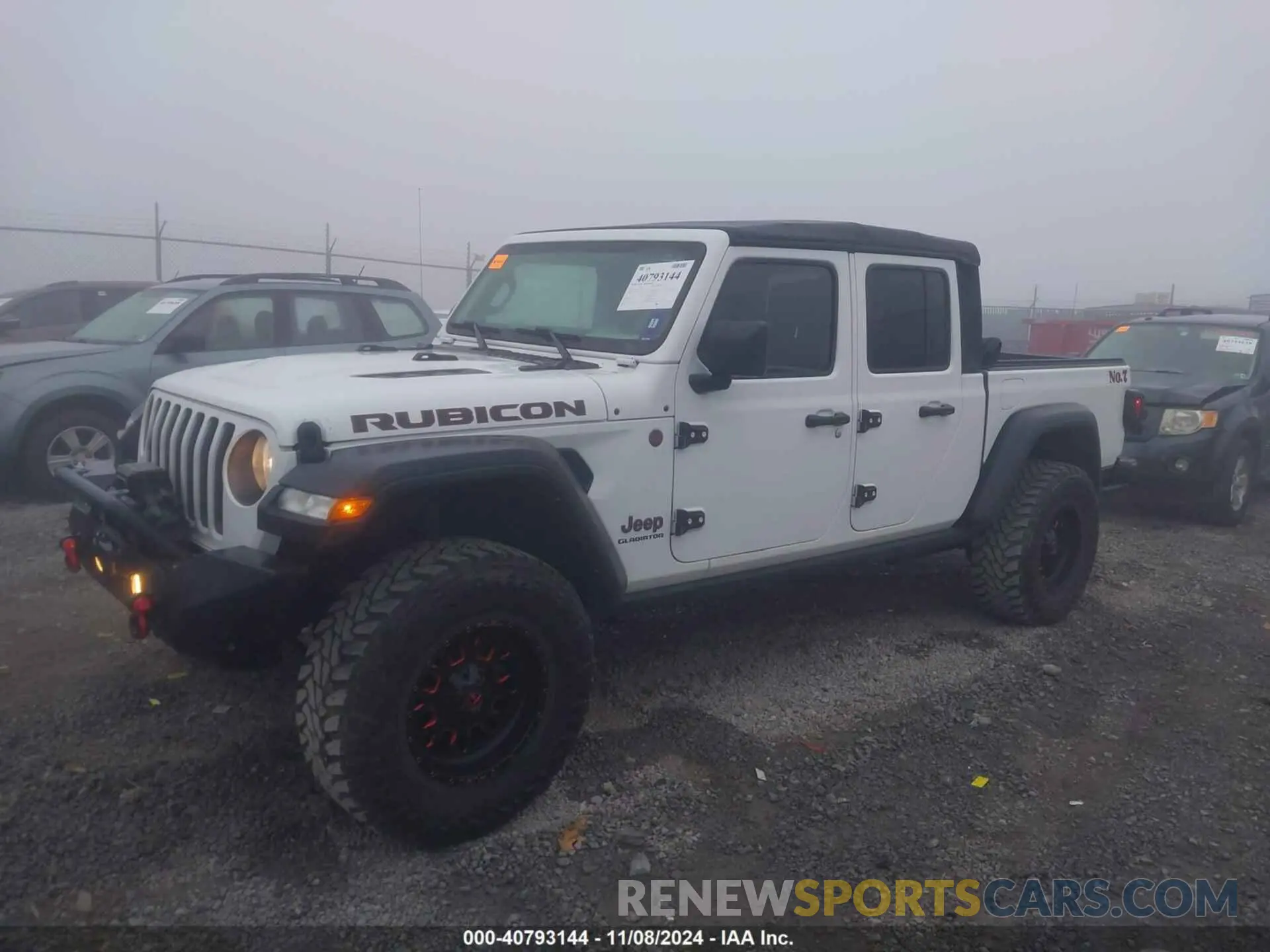 2 Photograph of a damaged car 1C6JJTBG3NL111054 JEEP GLADIATOR 2022