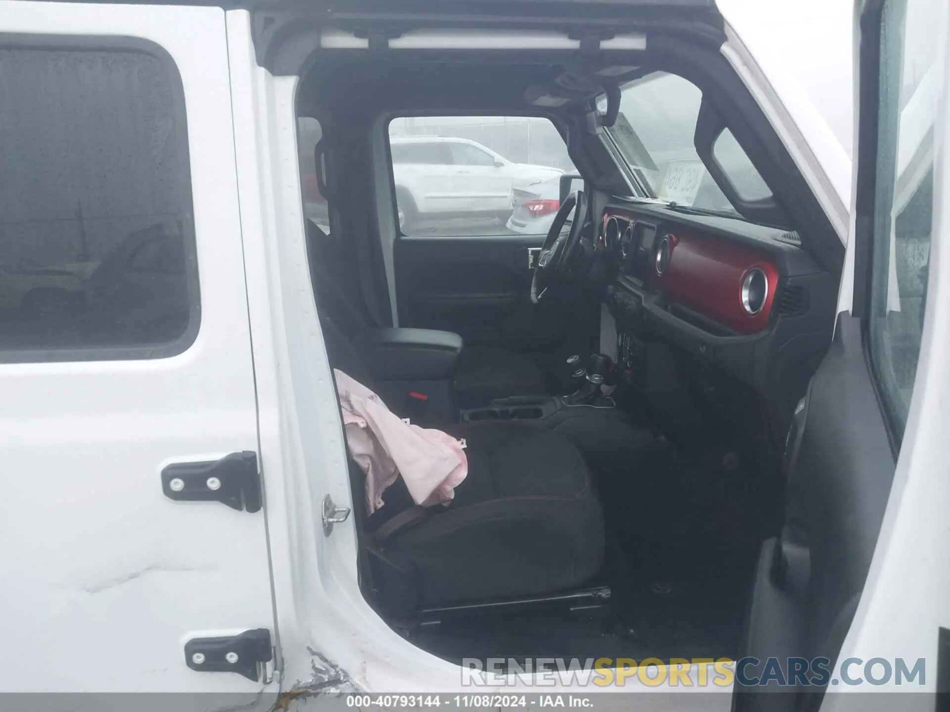 5 Photograph of a damaged car 1C6JJTBG3NL111054 JEEP GLADIATOR 2022