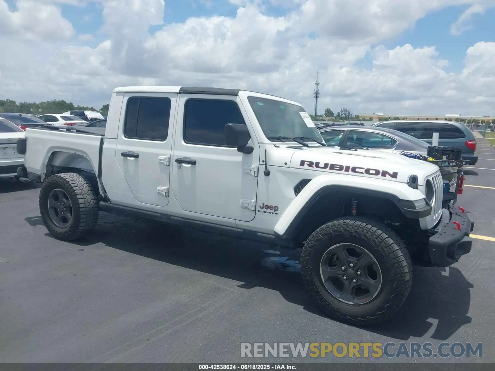 1 Photograph of a damaged car 1C6JJTBG3NL118666 JEEP GLADIATOR 2022