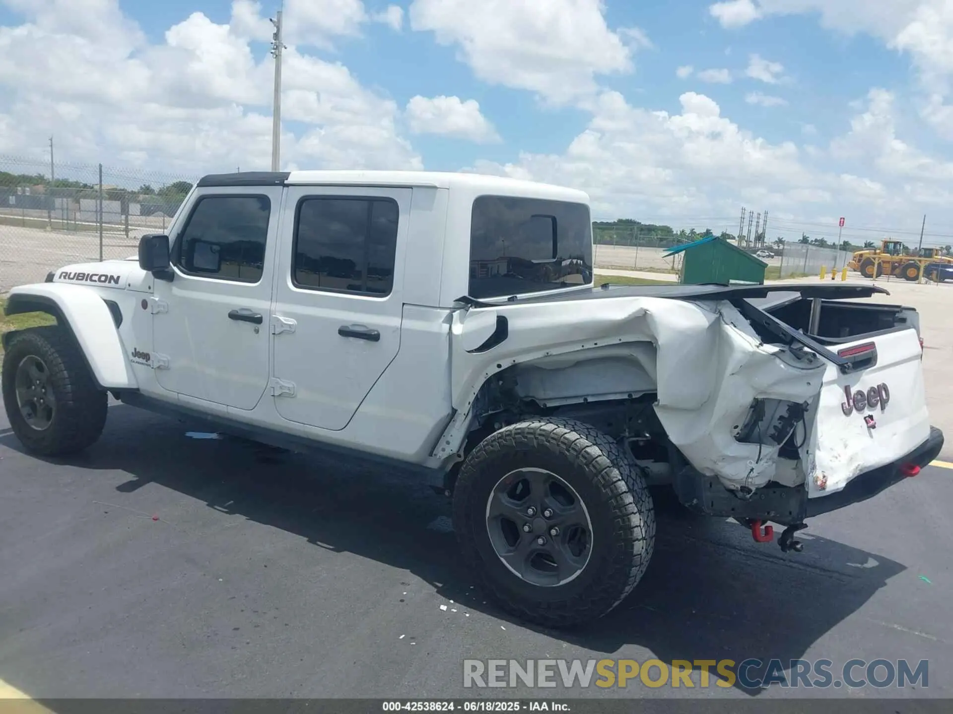 3 Photograph of a damaged car 1C6JJTBG3NL118666 JEEP GLADIATOR 2022