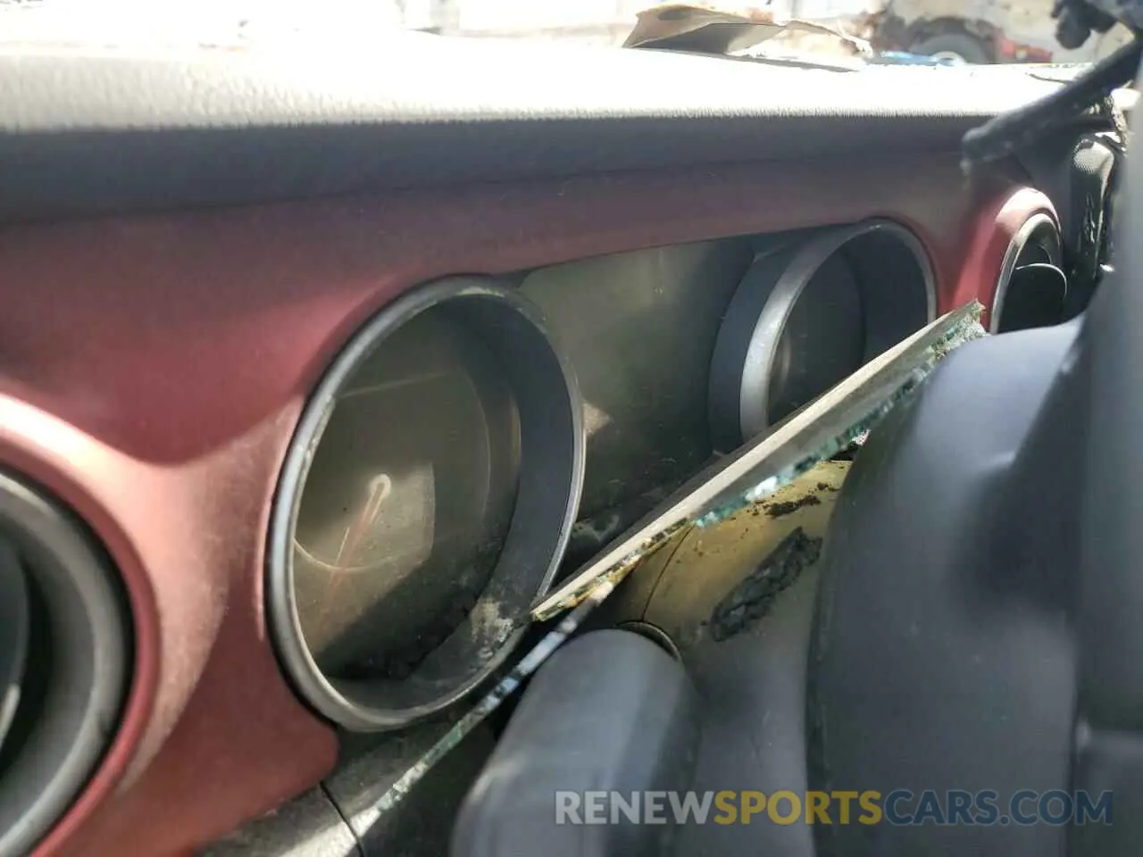9 Photograph of a damaged car 1C6JJTBM3NL107950 JEEP GLADIATOR 2022
