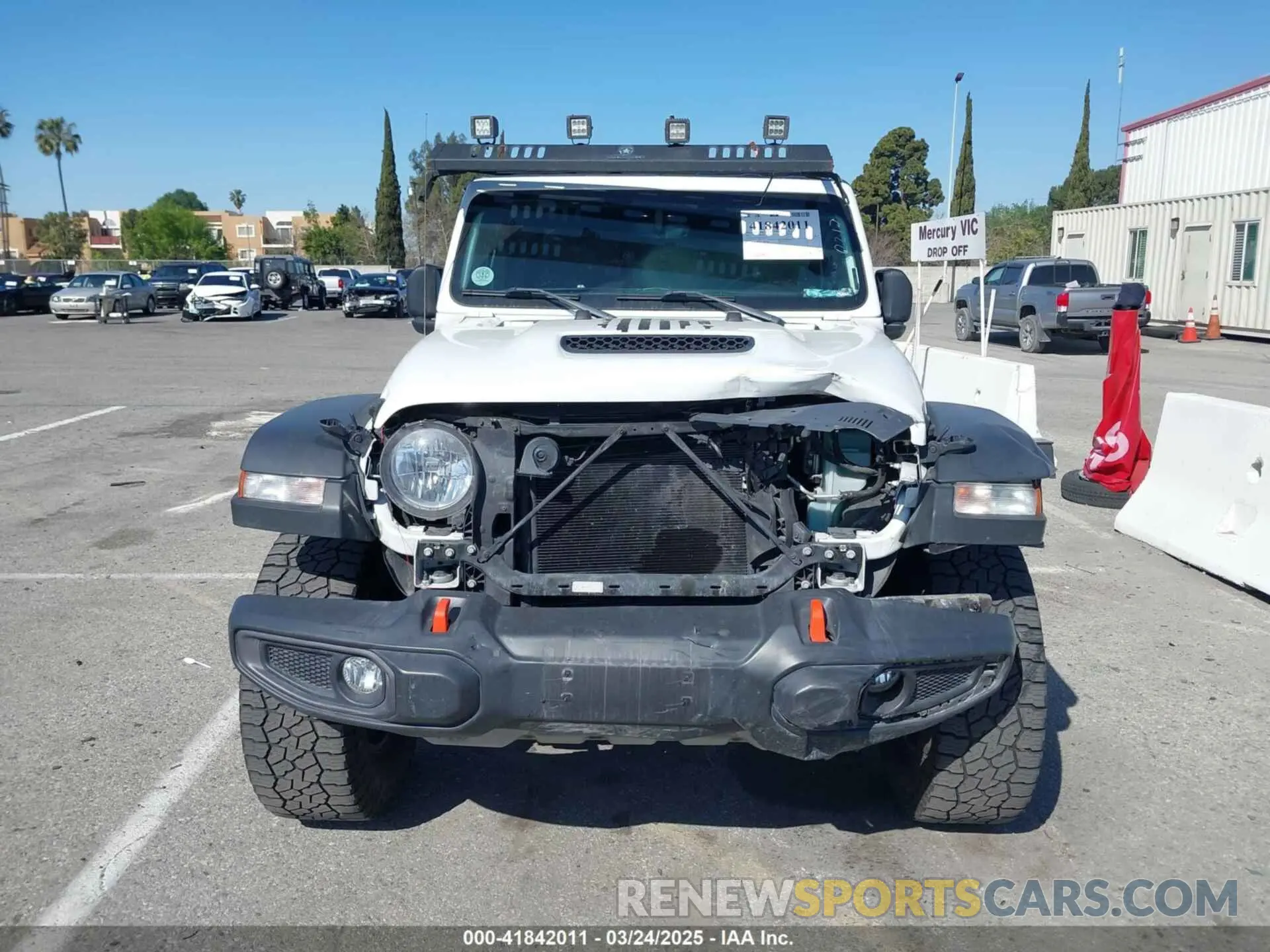 13 Photograph of a damaged car 1C6JJTEG0NL103523 JEEP GLADIATOR 2022