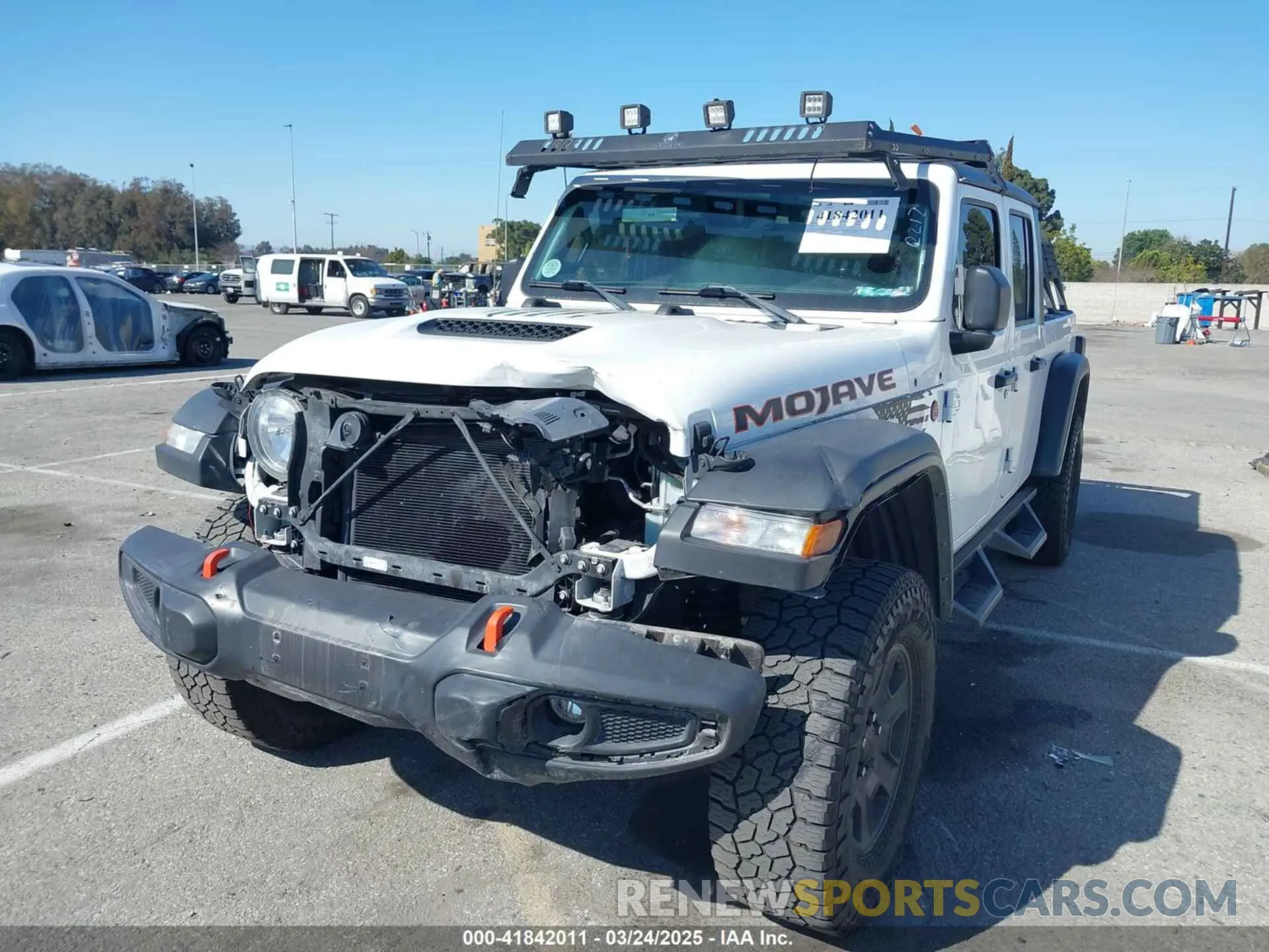 2 Photograph of a damaged car 1C6JJTEG0NL103523 JEEP GLADIATOR 2022