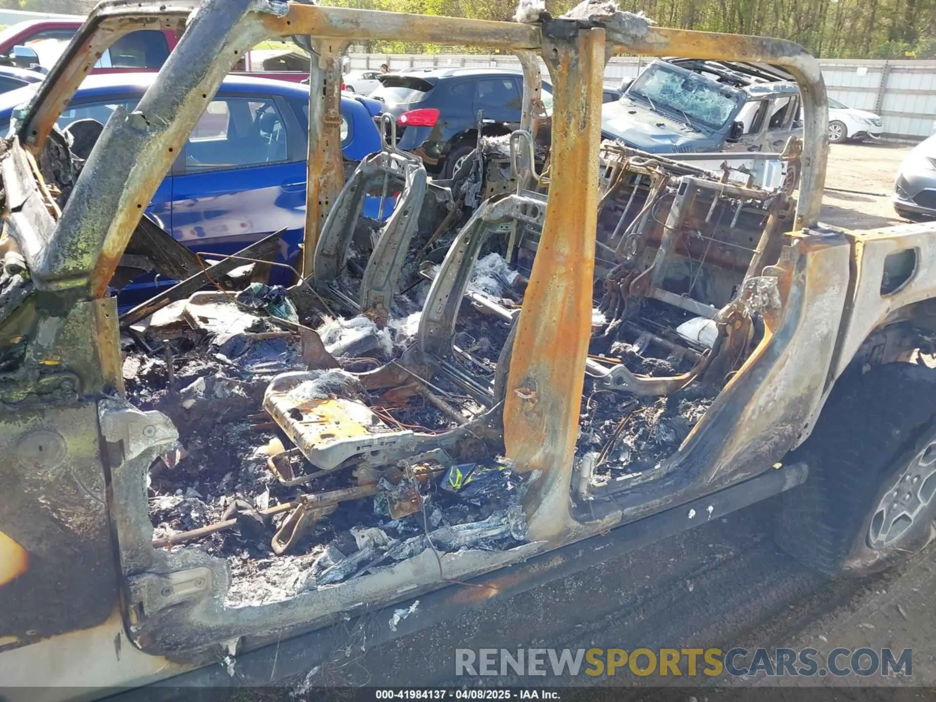 6 Photograph of a damaged car 1C6JJTEG0NL118085 JEEP GLADIATOR 2022