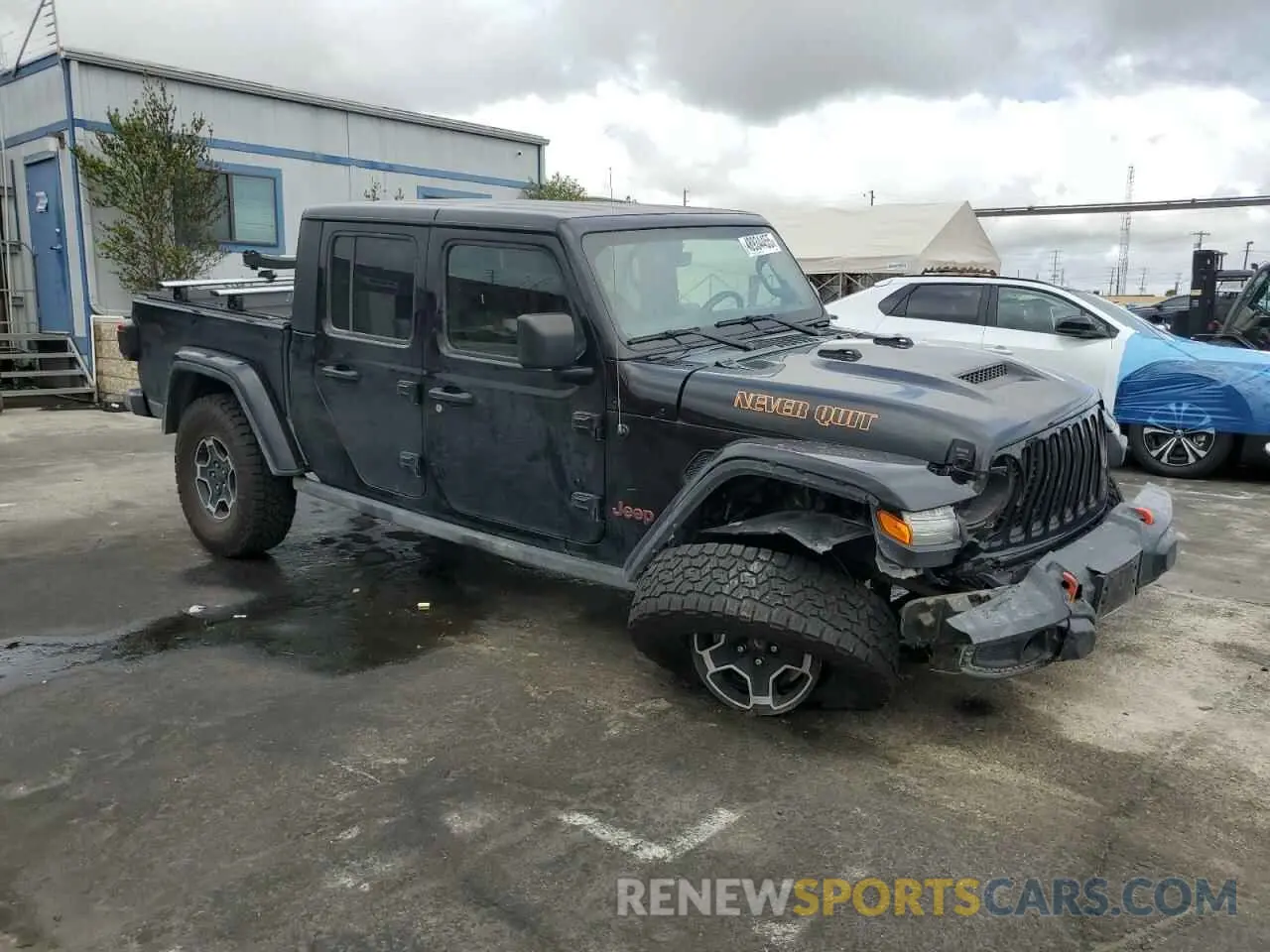 4 Photograph of a damaged car 1C6JJTEG0NL166623 JEEP GLADIATOR 2022