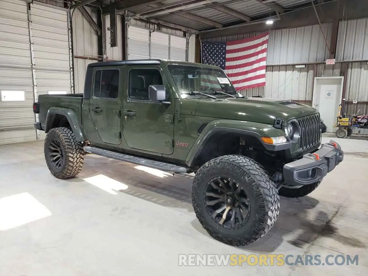 4 Photograph of a damaged car 1C6JJTEG3NL117884 JEEP GLADIATOR 2022