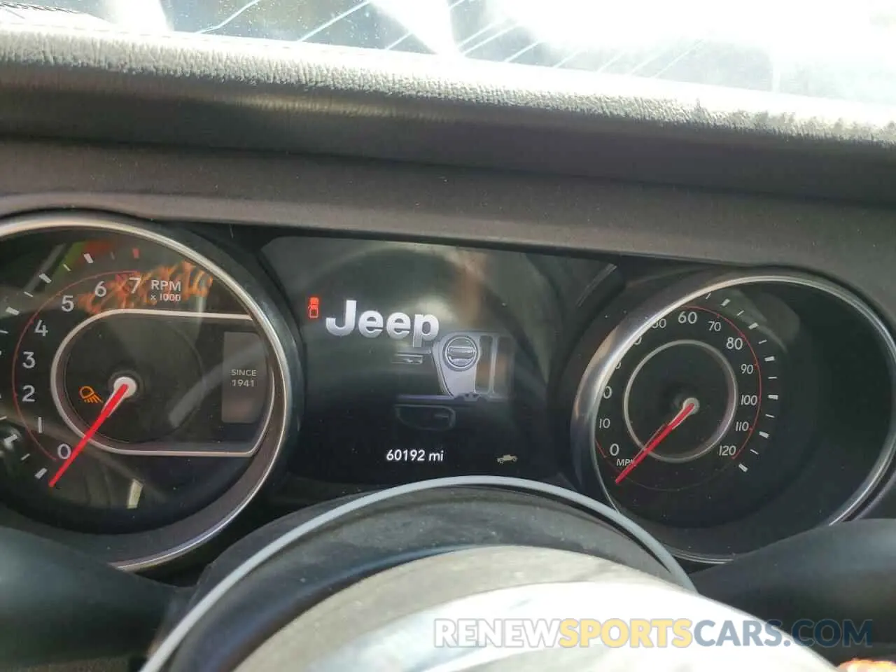 9 Photograph of a damaged car 1C6JJTEG4NL163076 JEEP GLADIATOR 2022