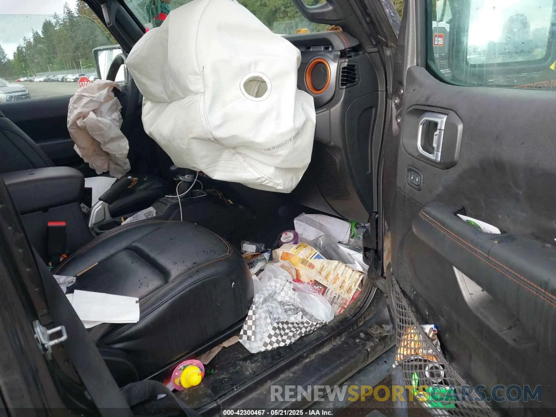 5 Photograph of a damaged car 1C6JJTEG6NL160843 JEEP GLADIATOR 2022
