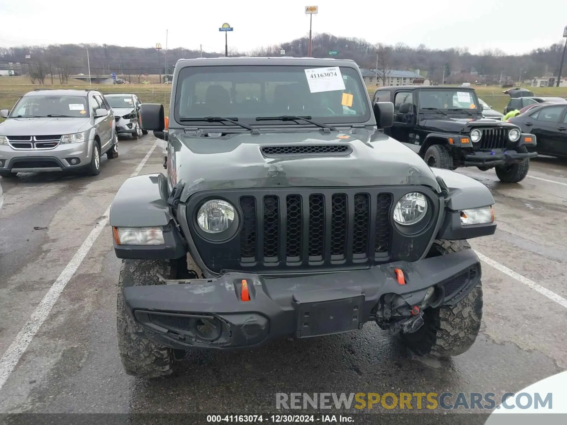 13 Photograph of a damaged car 1C6JJTEG8NL130971 JEEP GLADIATOR 2022