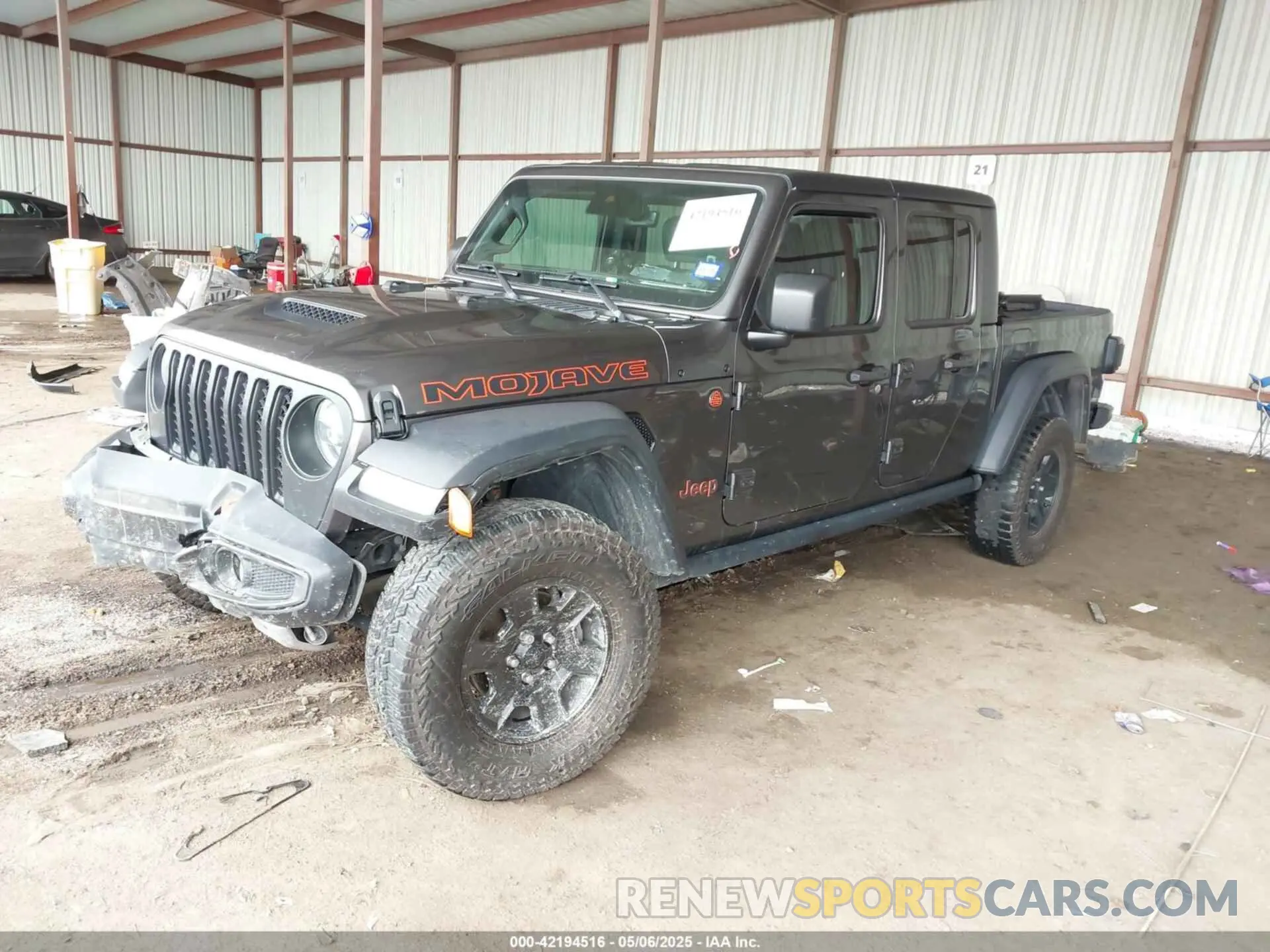 2 Photograph of a damaged car 1C6JJTEG8NL182360 JEEP GLADIATOR 2022