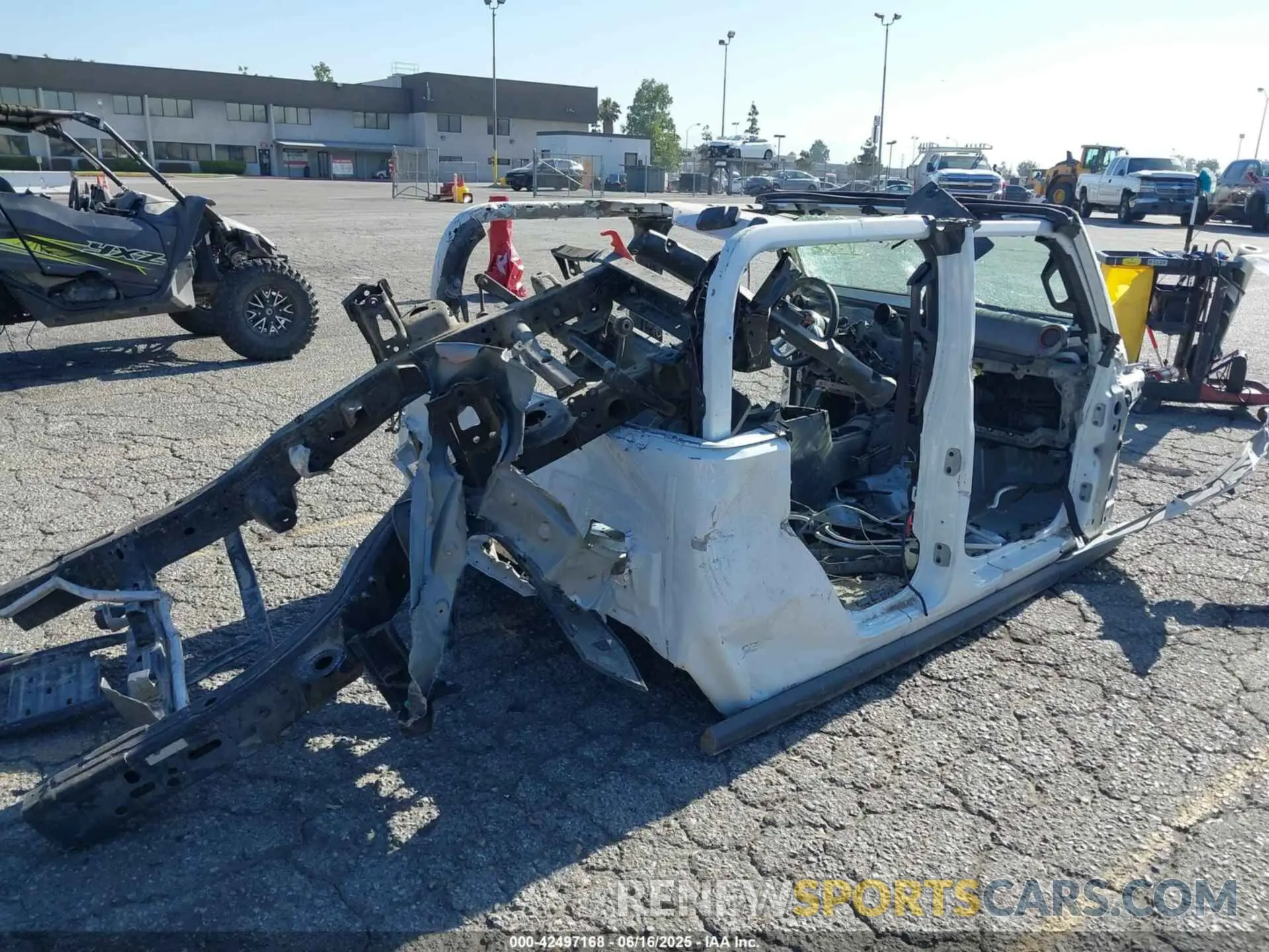 4 Photograph of a damaged car 1C6JJTEGXNL128817 JEEP GLADIATOR 2022