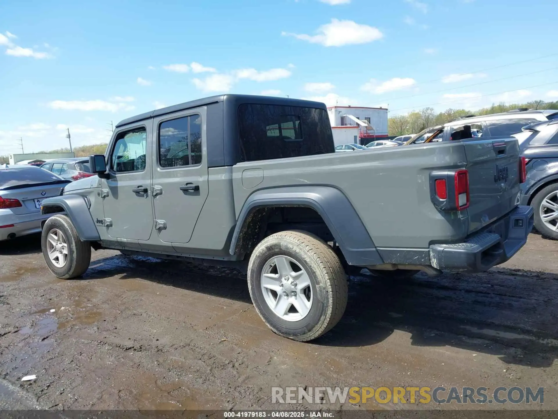 3 Photograph of a damaged car 1C6HJTAG1PL522374 JEEP GLADIATOR 2023