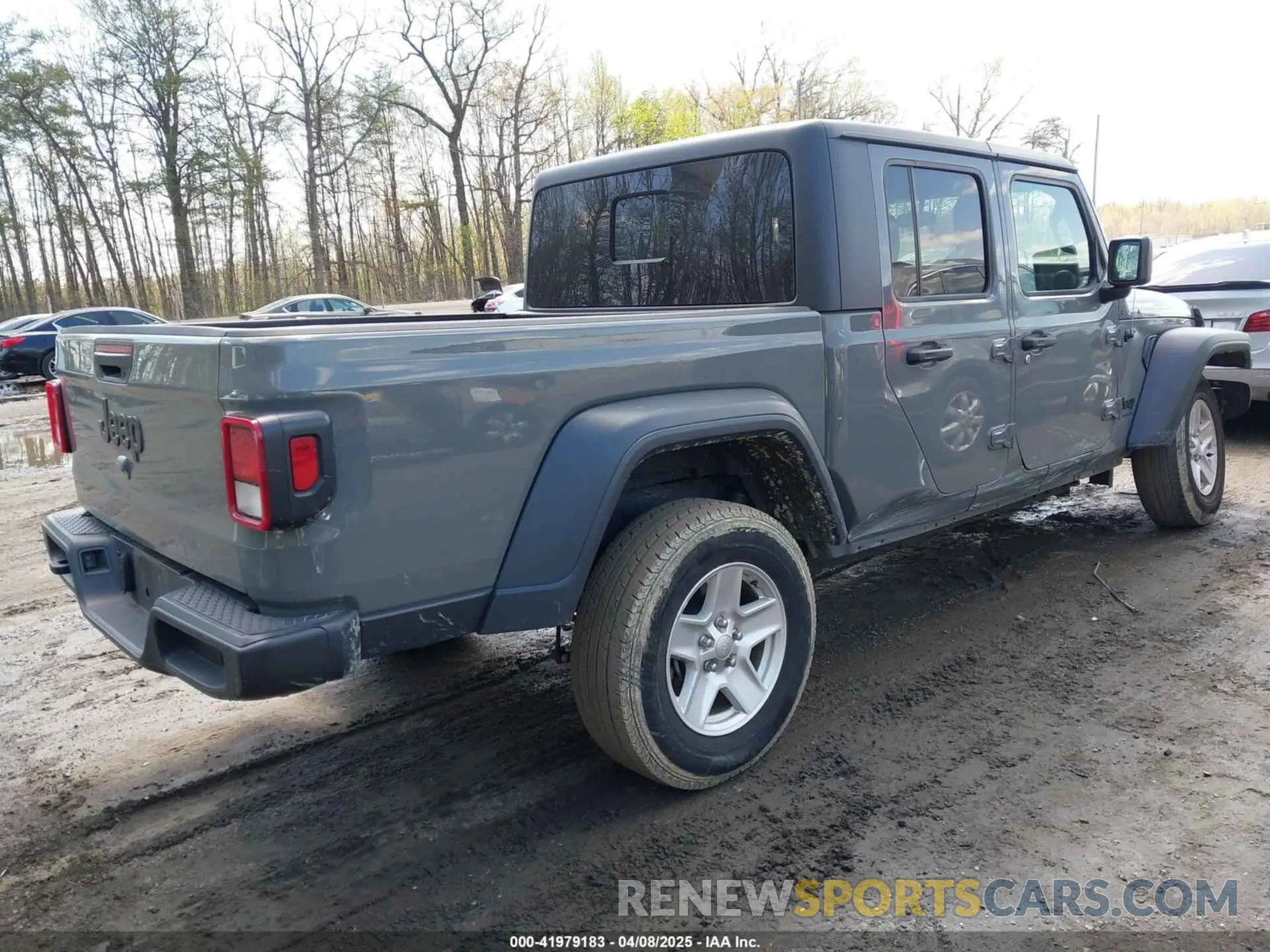 4 Photograph of a damaged car 1C6HJTAG1PL522374 JEEP GLADIATOR 2023