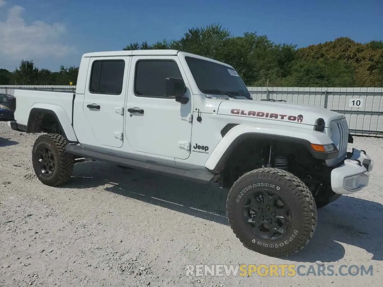 4 Photograph of a damaged car 1C6HJTAG1PL571817 JEEP GLADIATOR 2023