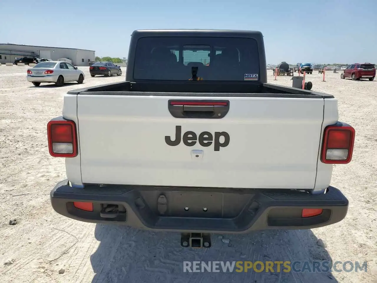 6 Photograph of a damaged car 1C6HJTAG1PL585720 JEEP GLADIATOR 2023