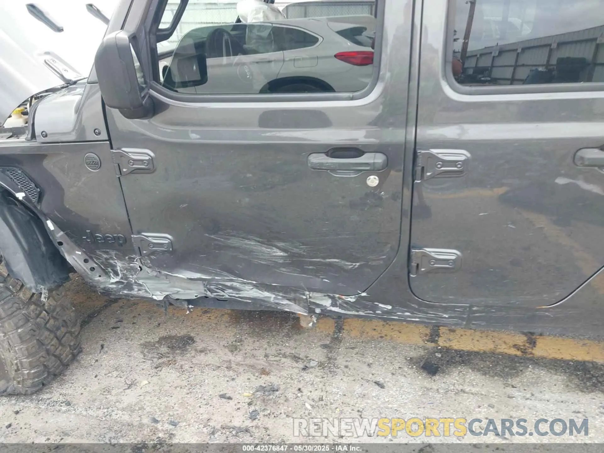 6 Photograph of a damaged car 1C6HJTAG2PL506796 JEEP GLADIATOR 2023