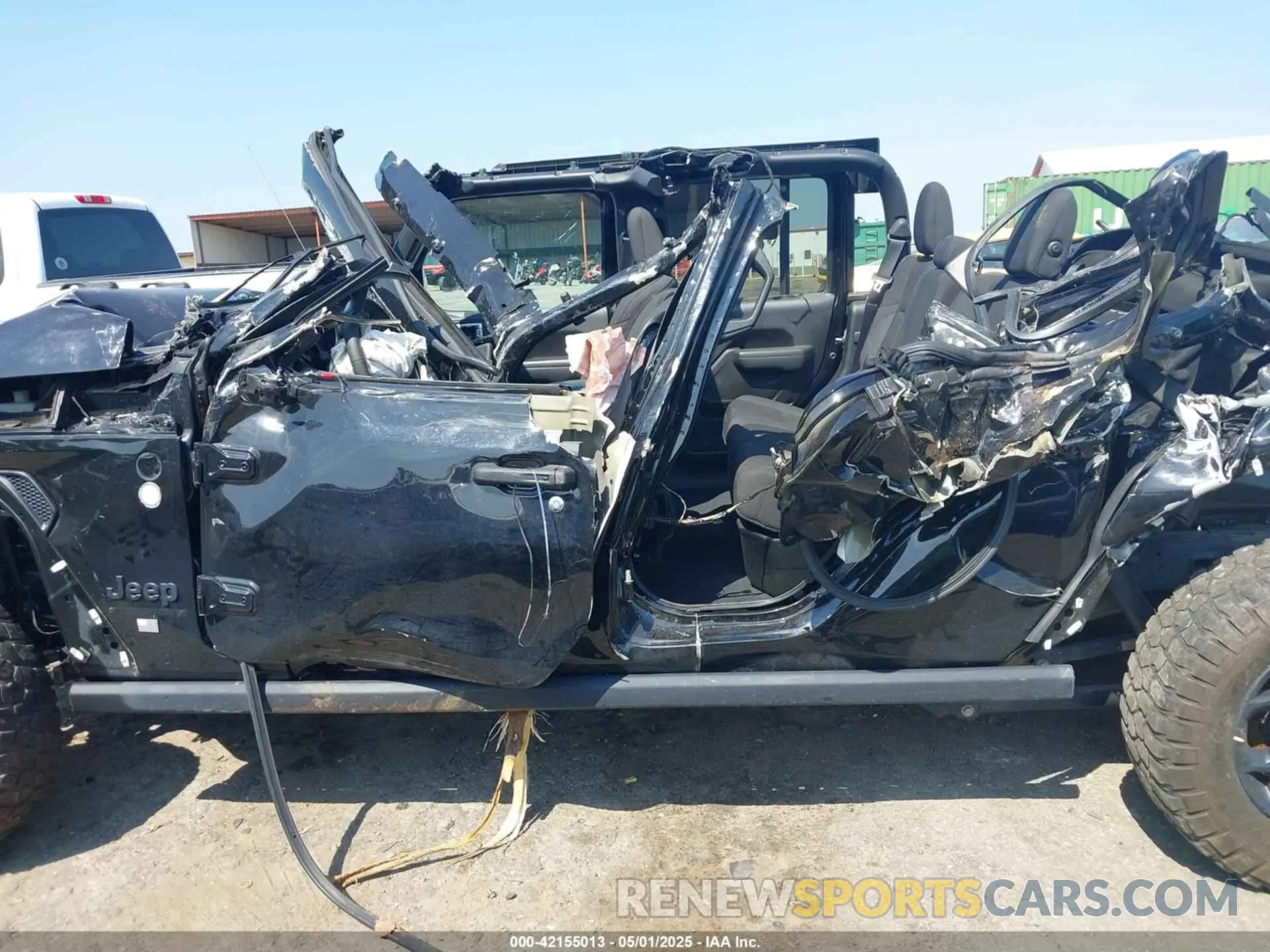 14 Photograph of a damaged car 1C6HJTAG2PL544870 JEEP GLADIATOR 2023