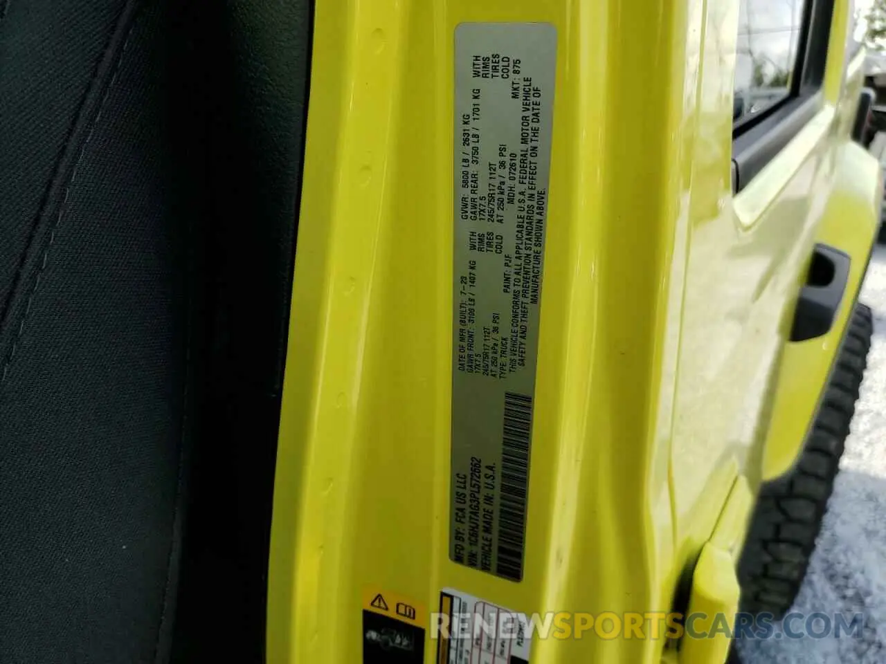 13 Photograph of a damaged car 1C6HJTAG3PL572662 JEEP GLADIATOR 2023