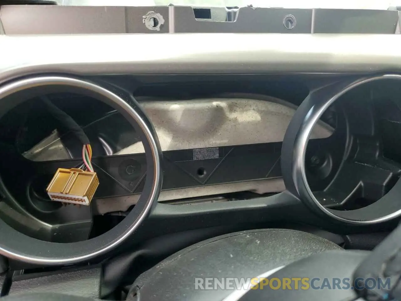9 Photograph of a damaged car 1C6HJTAG3PL593284 JEEP GLADIATOR 2023