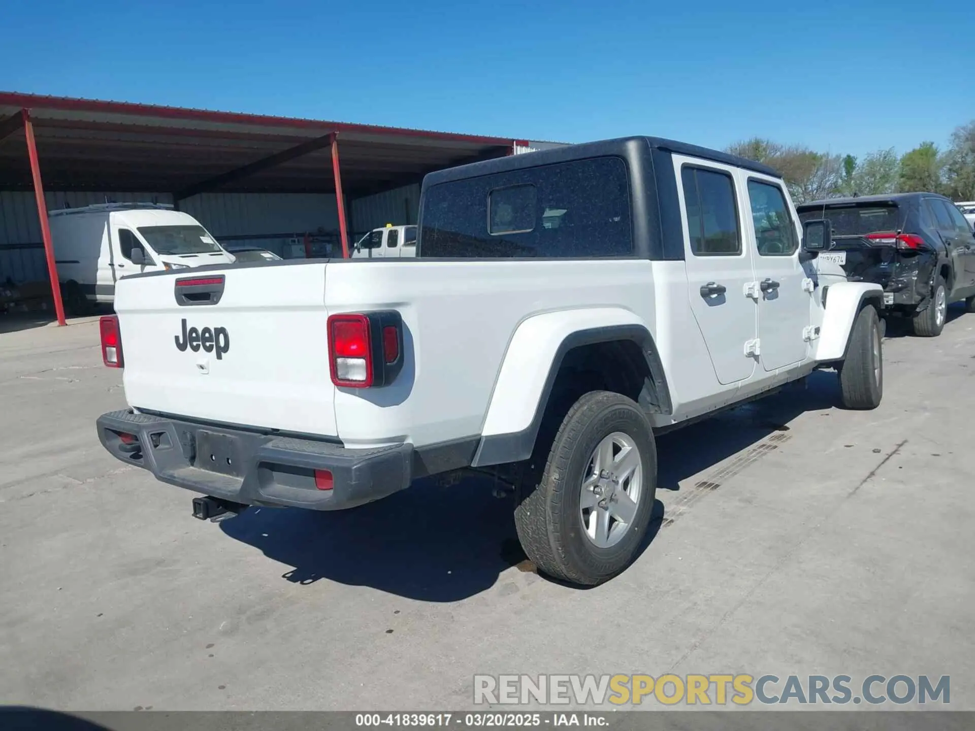 4 Photograph of a damaged car 1C6HJTAG4PL528590 JEEP GLADIATOR 2023