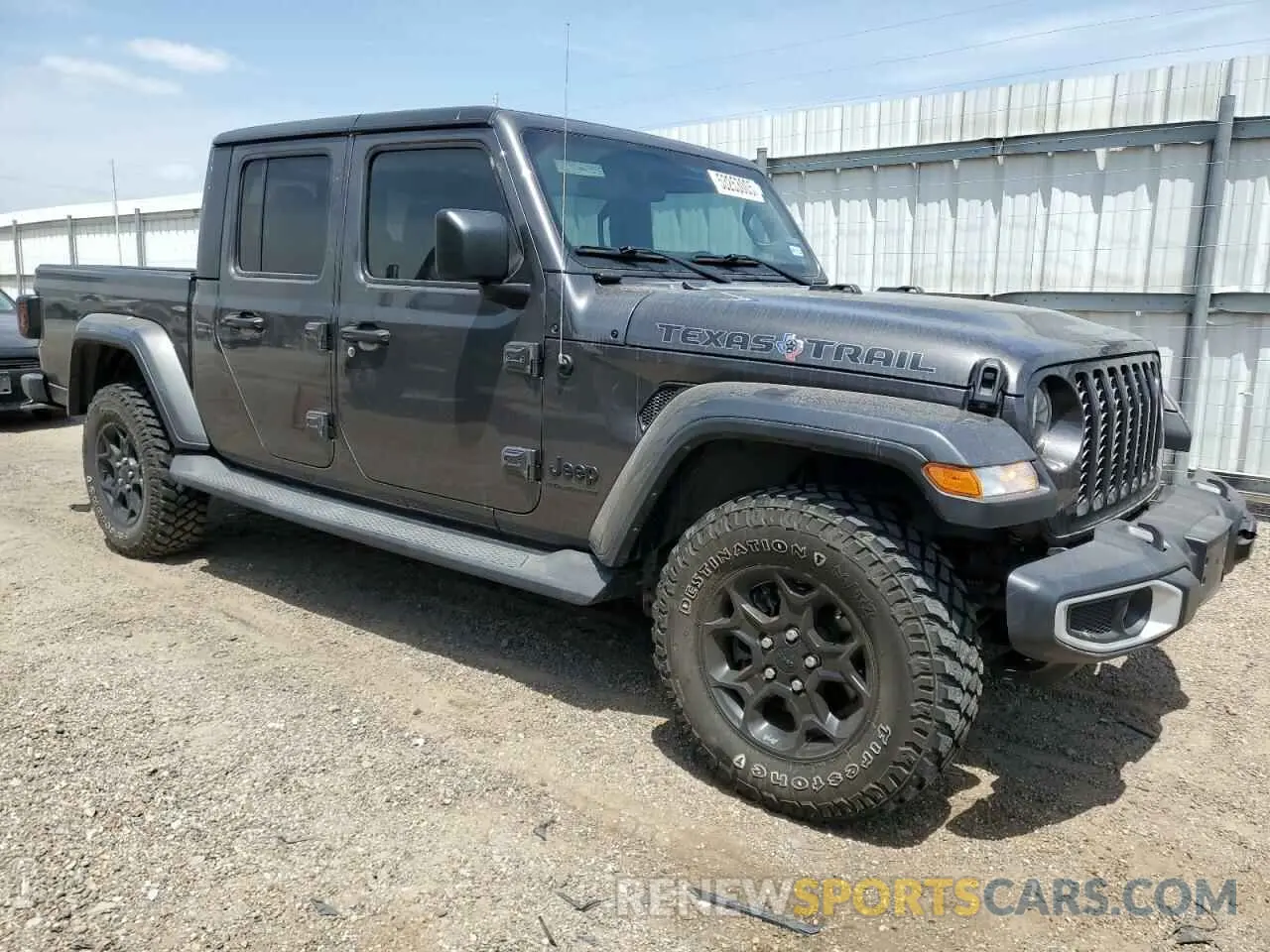 4 Photograph of a damaged car 1C6HJTAG5PL562148 JEEP GLADIATOR 2023