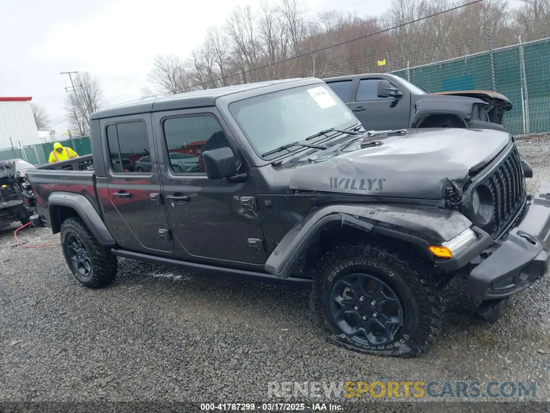 13 Photograph of a damaged car 1C6HJTAG5PL570735 JEEP GLADIATOR 2023