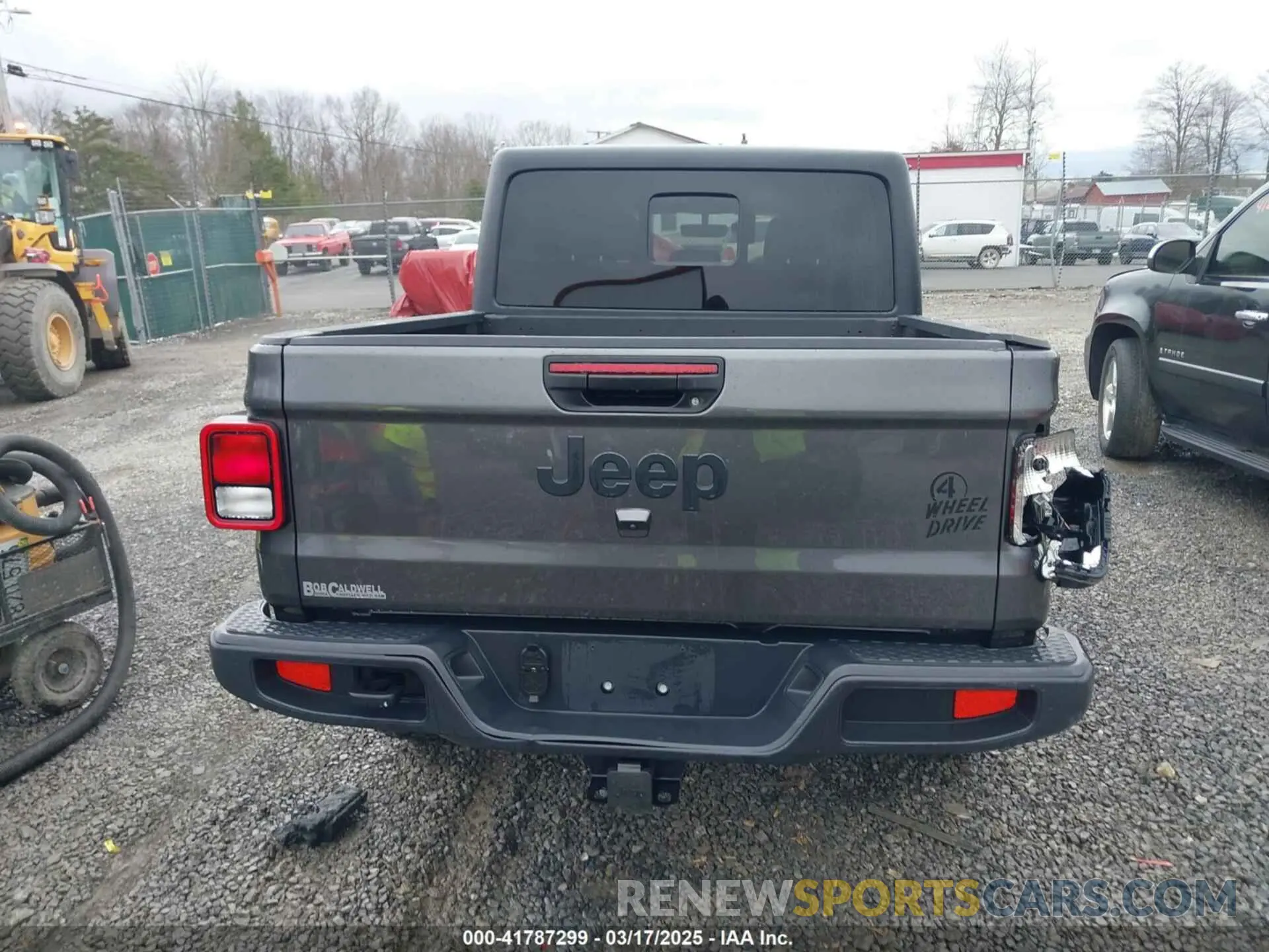 16 Photograph of a damaged car 1C6HJTAG5PL570735 JEEP GLADIATOR 2023