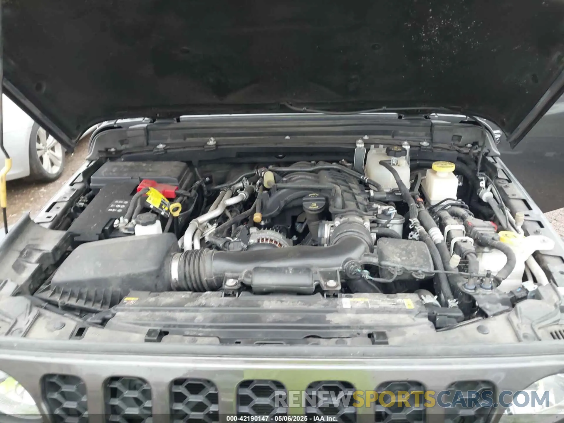 10 Photograph of a damaged car 1C6HJTAG6PL524105 JEEP GLADIATOR 2023