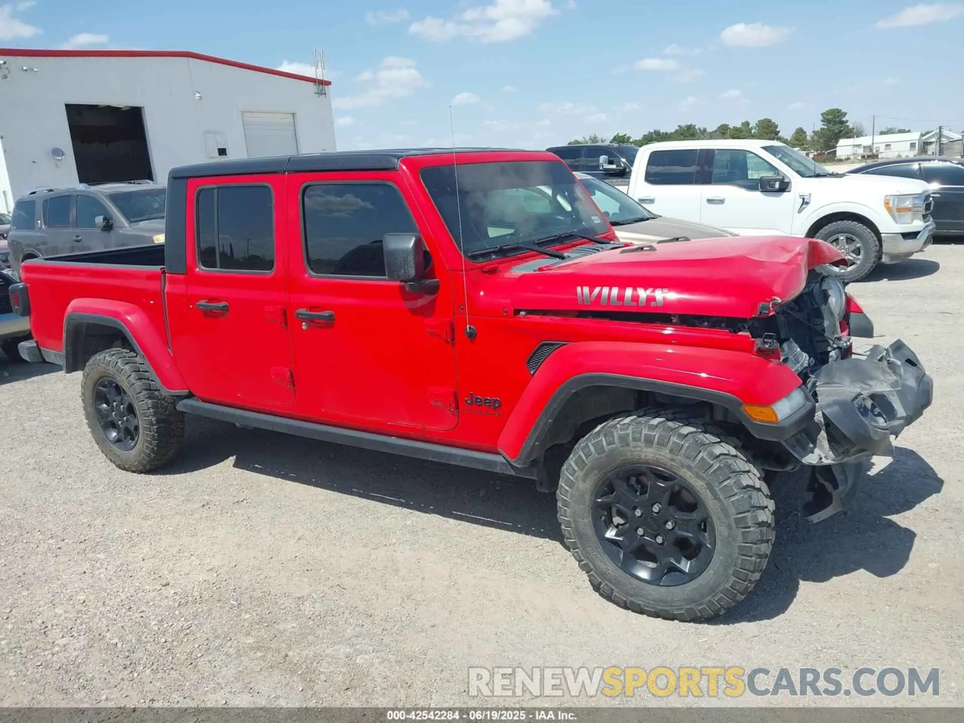 13 Photograph of a damaged car 1C6HJTAG6PL545780 JEEP GLADIATOR 2023