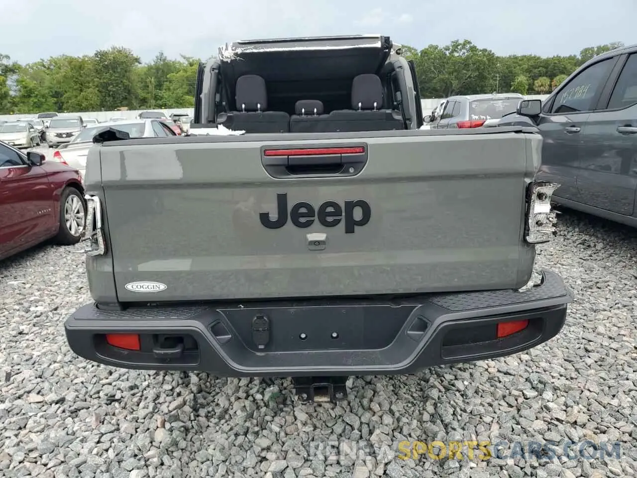 6 Photograph of a damaged car 1C6HJTAG9PL506729 JEEP GLADIATOR 2023