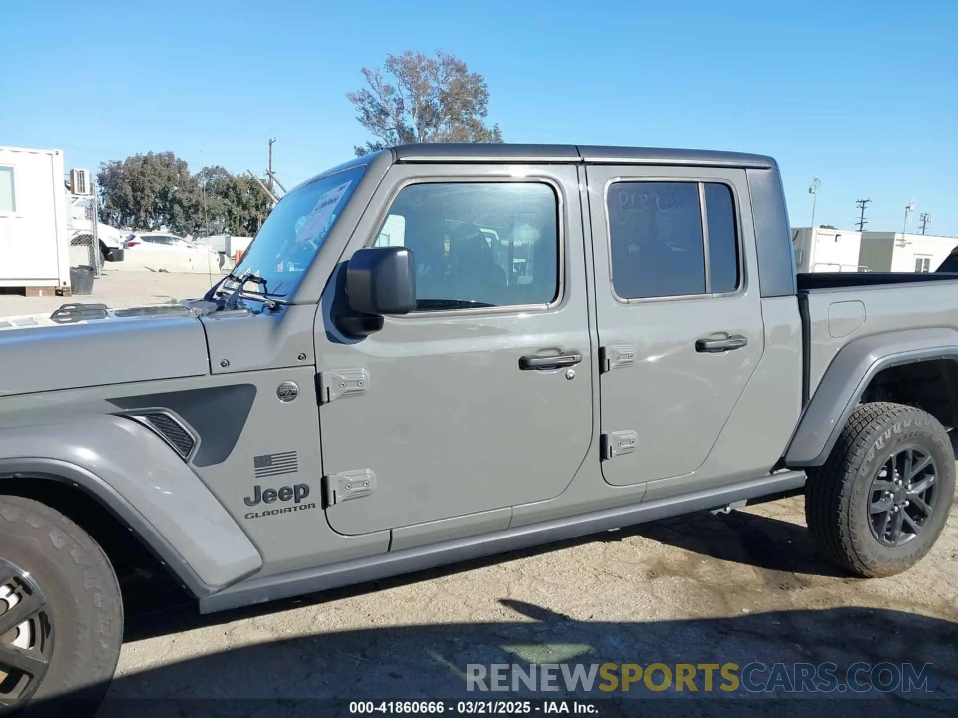 14 Photograph of a damaged car 1C6HJTAG9PL517097 JEEP GLADIATOR 2023