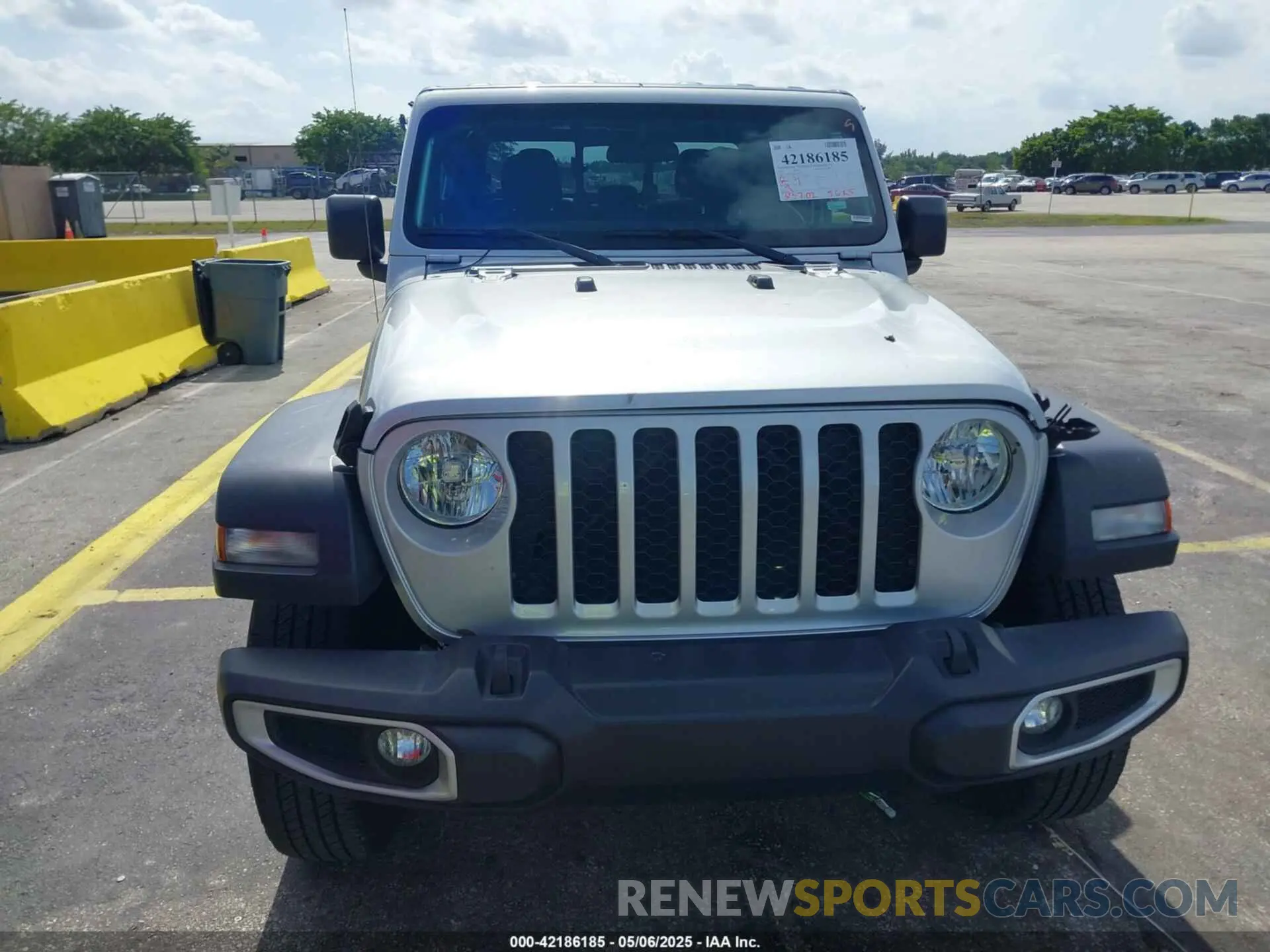 6 Photograph of a damaged car 1C6HJTAG9PL522977 JEEP GLADIATOR 2023