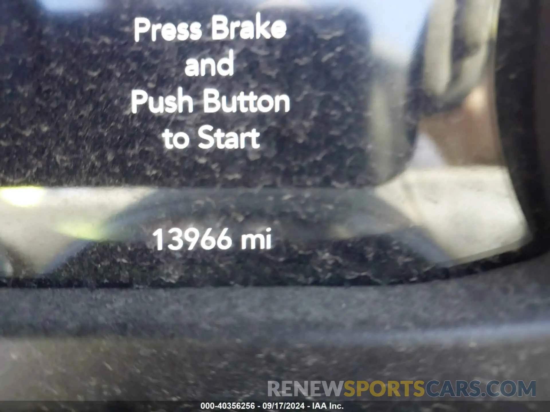 7 Photograph of a damaged car 1C6HJTAGXPL518744 JEEP GLADIATOR 2023