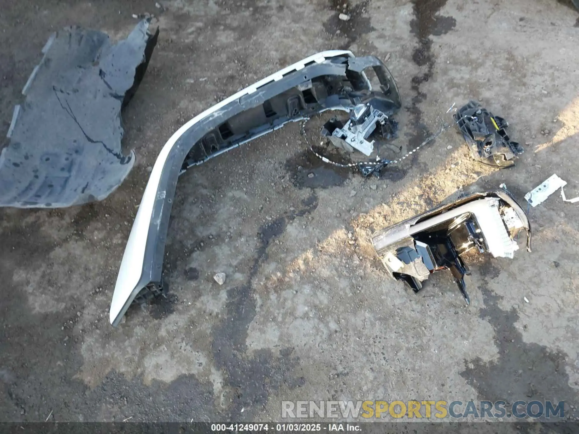 12 Photograph of a damaged car 1C6HJTAGXPL527086 JEEP GLADIATOR 2023