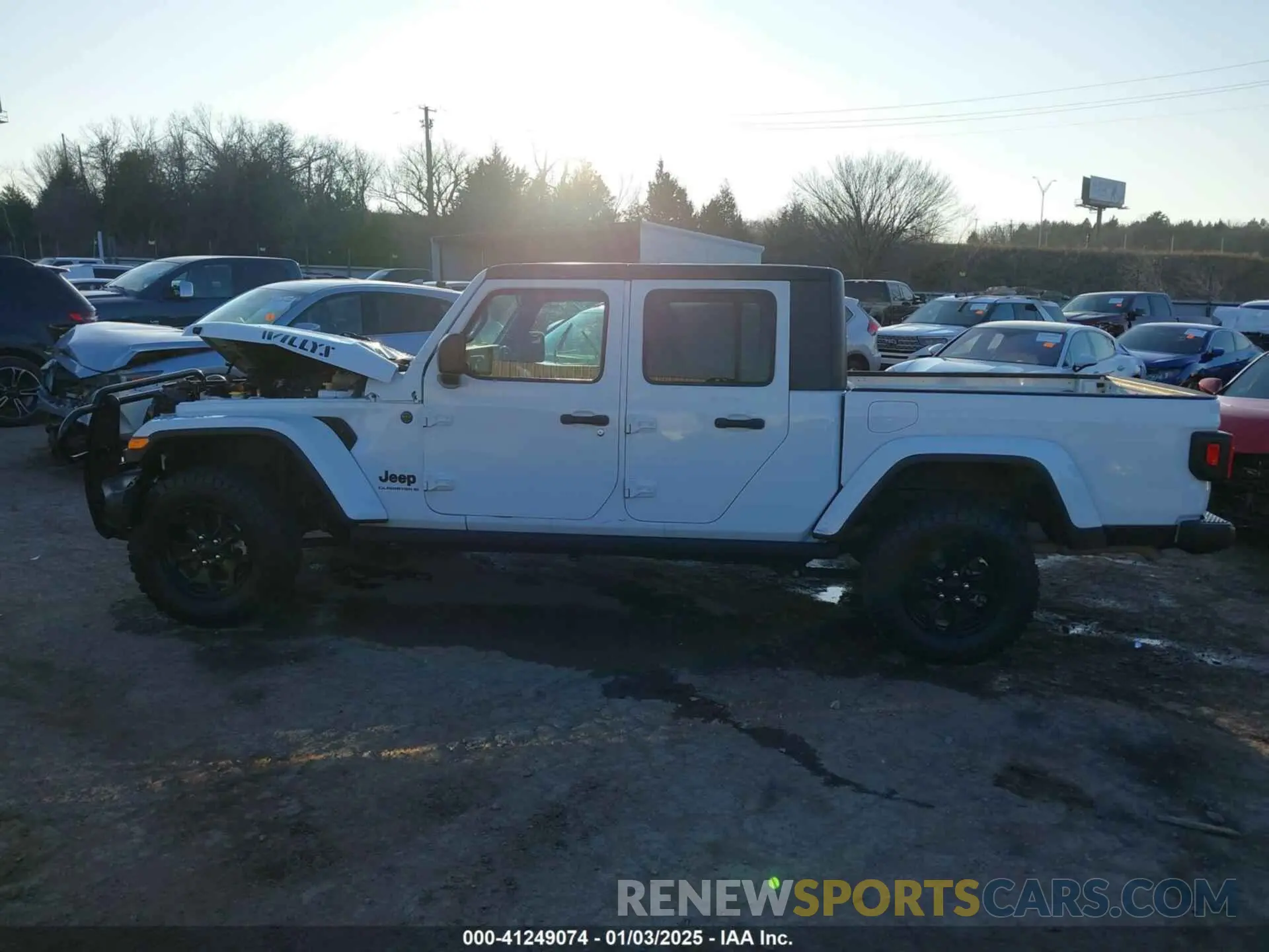 15 Photograph of a damaged car 1C6HJTAGXPL527086 JEEP GLADIATOR 2023