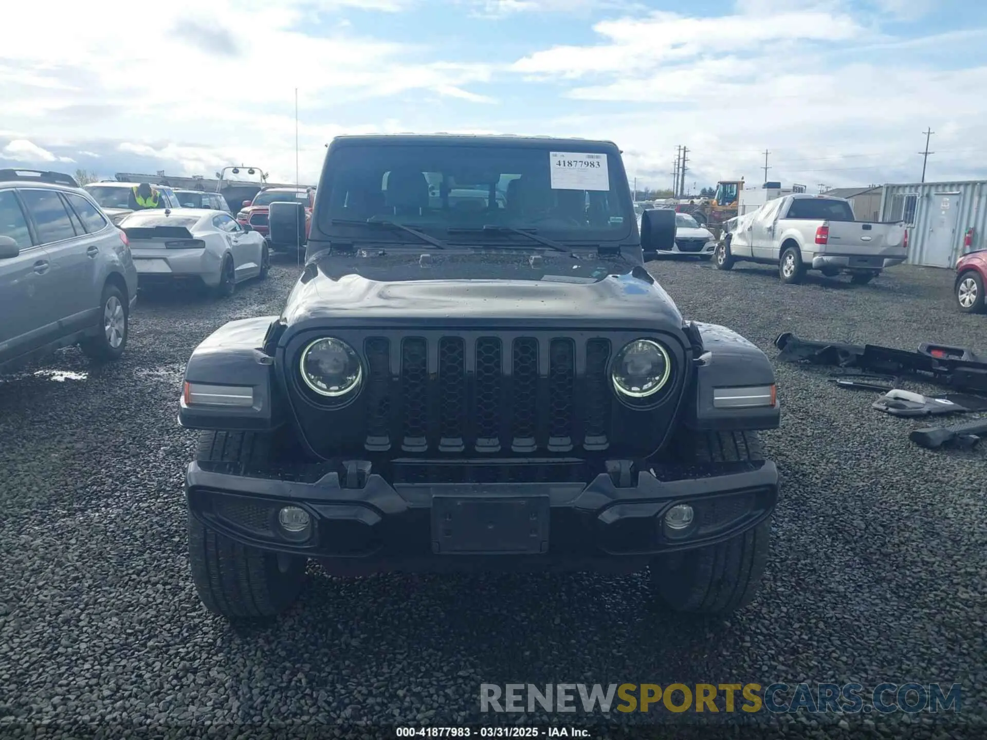 13 Photograph of a damaged car 1C6HJTFG0PL504618 JEEP GLADIATOR 2023