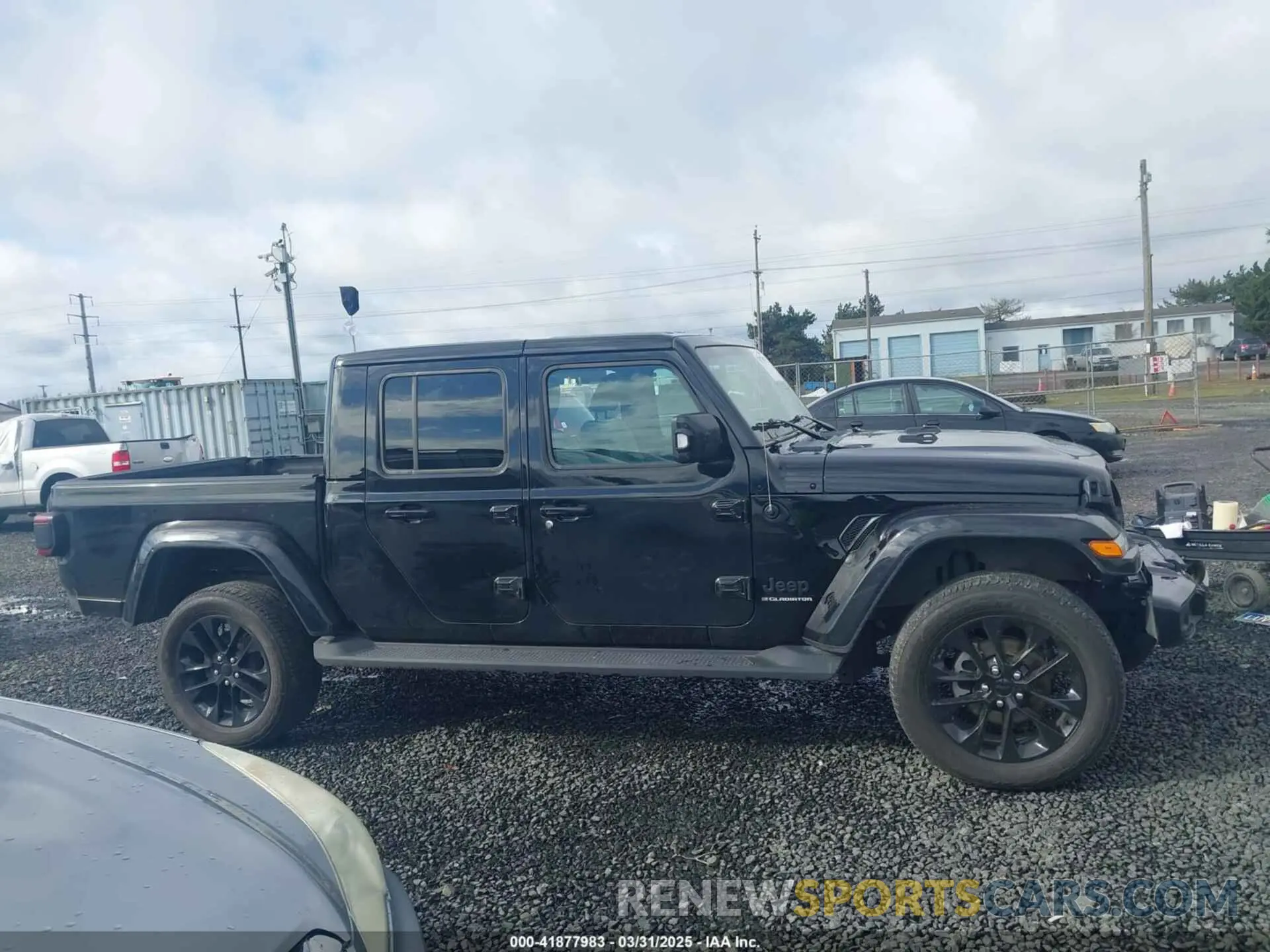 14 Photograph of a damaged car 1C6HJTFG0PL504618 JEEP GLADIATOR 2023
