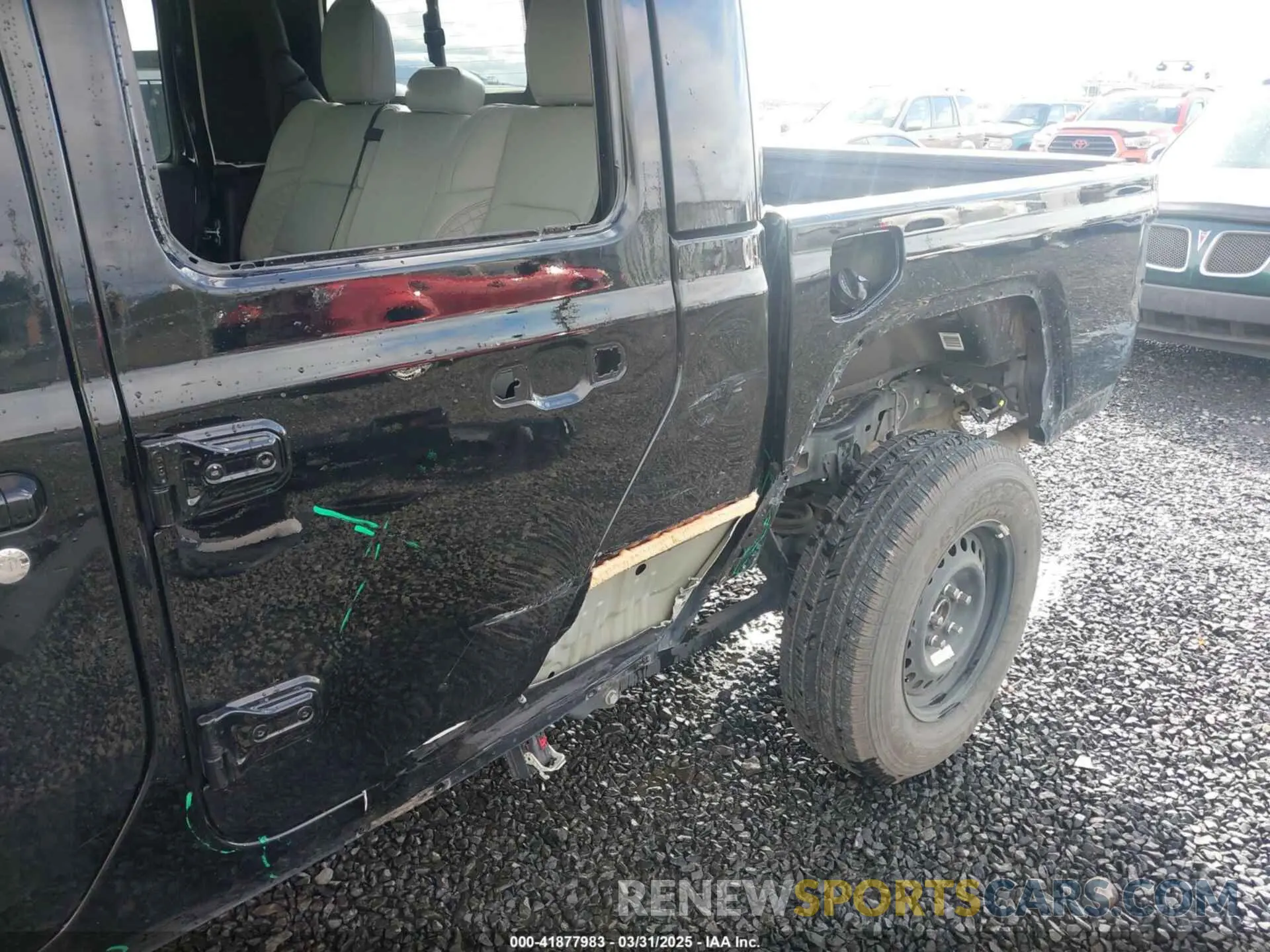 6 Photograph of a damaged car 1C6HJTFG0PL504618 JEEP GLADIATOR 2023