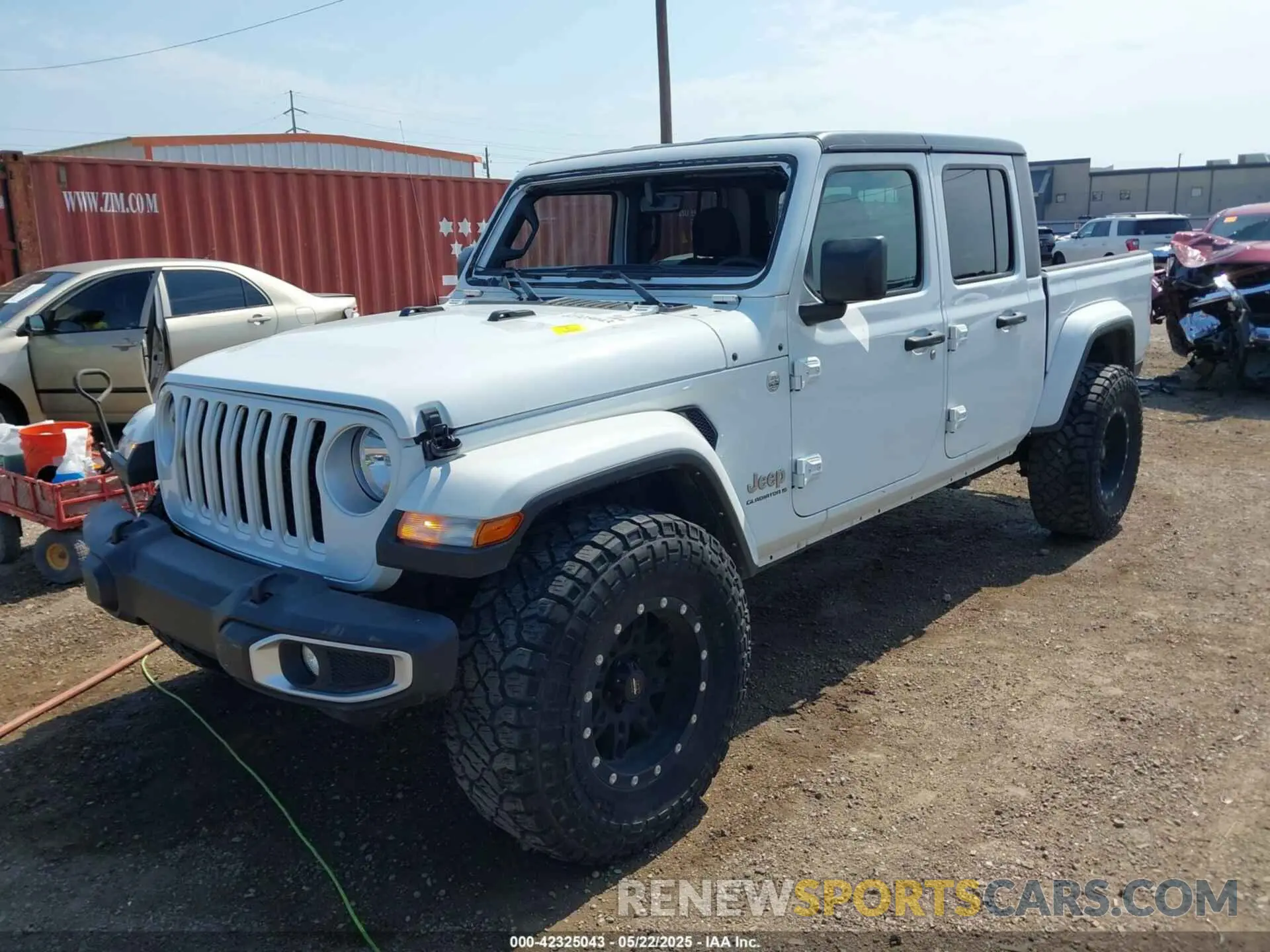 2 Photograph of a damaged car 1C6HJTFG0PL514419 JEEP GLADIATOR 2023