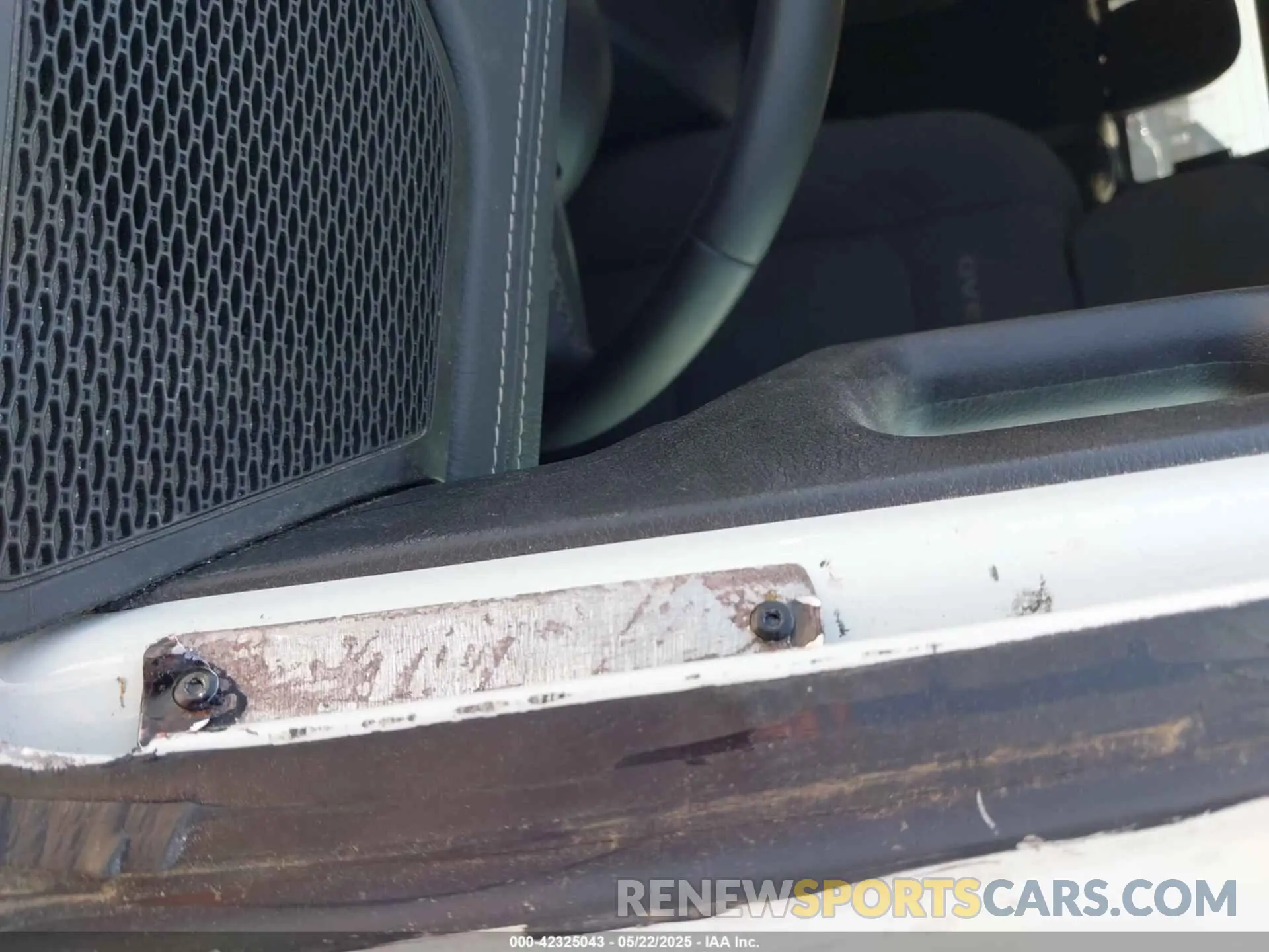 9 Photograph of a damaged car 1C6HJTFG0PL514419 JEEP GLADIATOR 2023