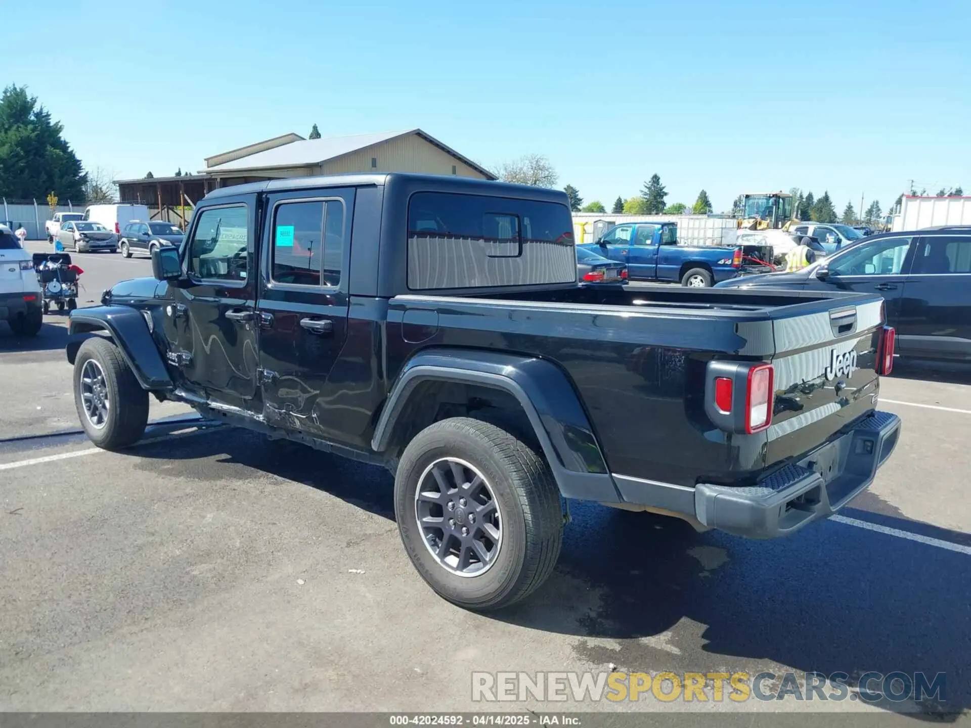 3 Photograph of a damaged car 1C6HJTFG1PL521251 JEEP GLADIATOR 2023